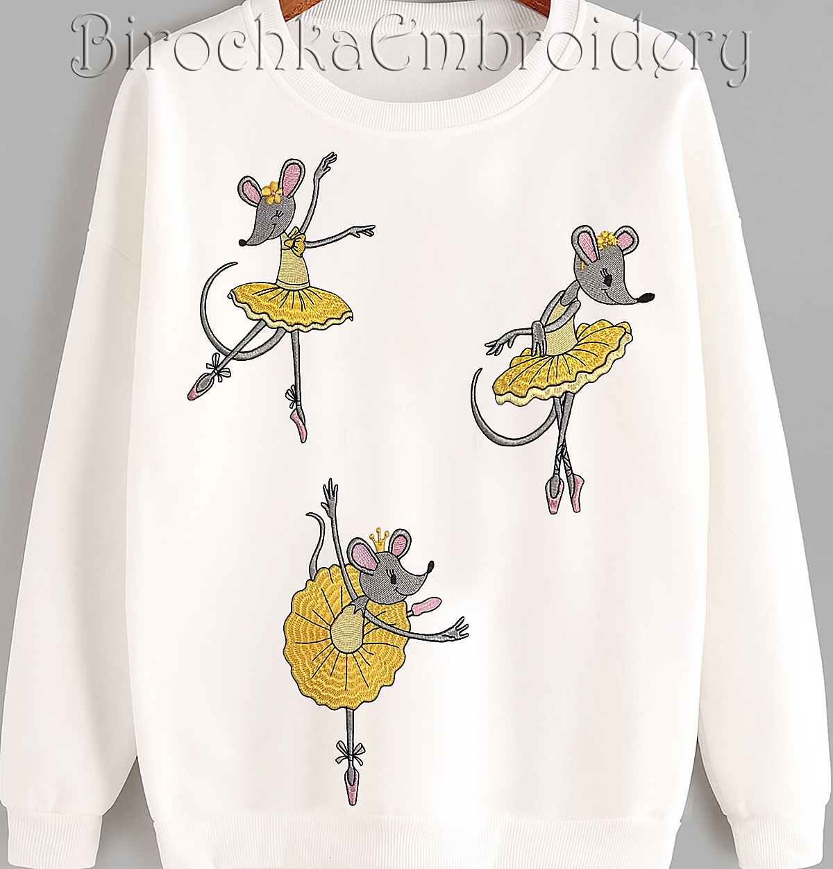 mouses embroidery designs z.jpg