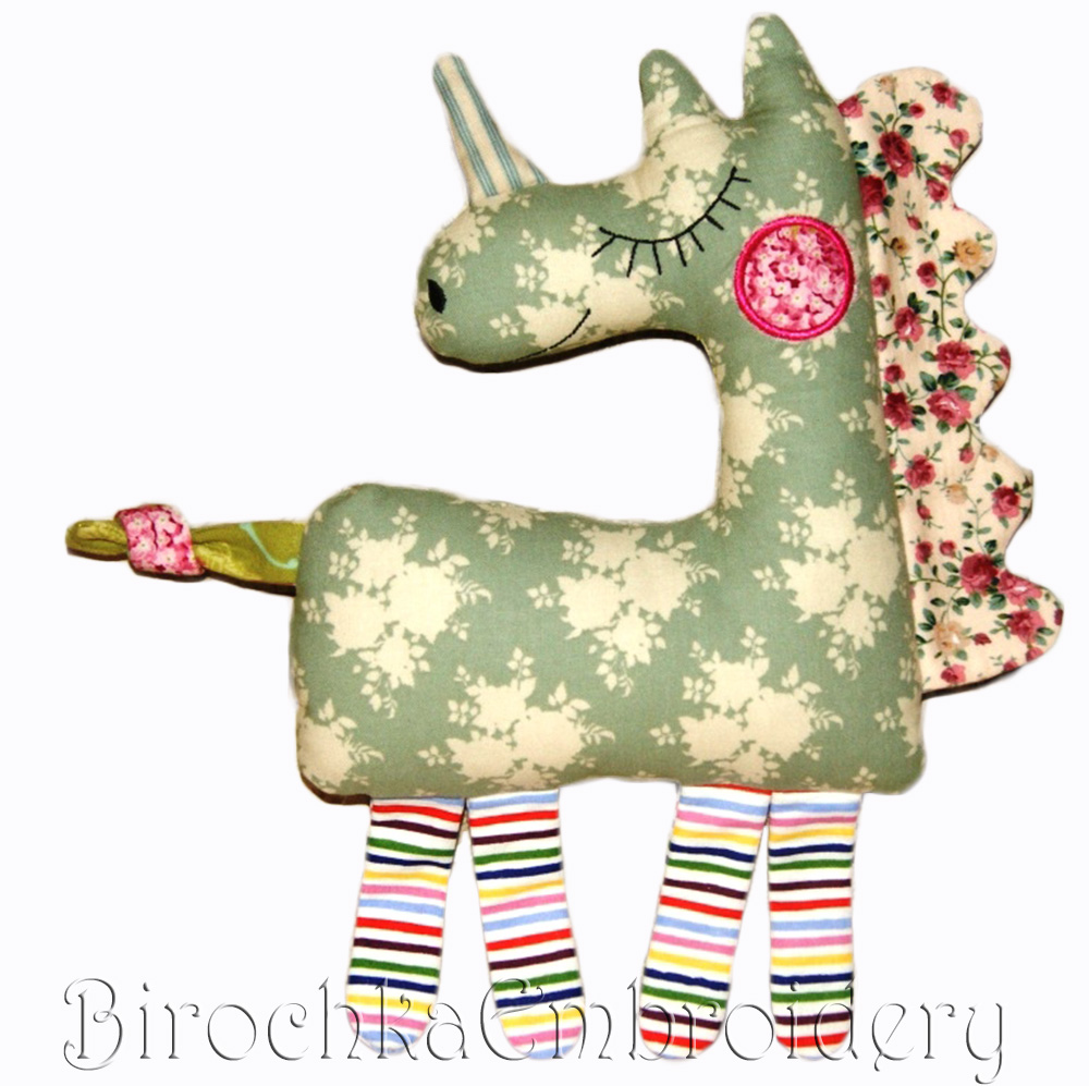 unicorn embroidery design z.jpg