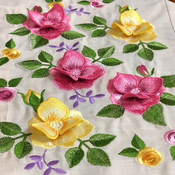 Provance roses machine embroidery design