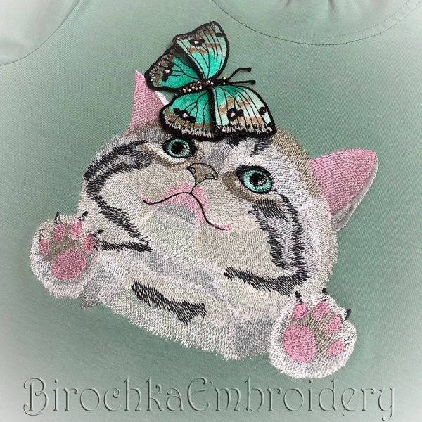 Котёнок с бабочкой 3Д Дизайн Машинной Вышивки