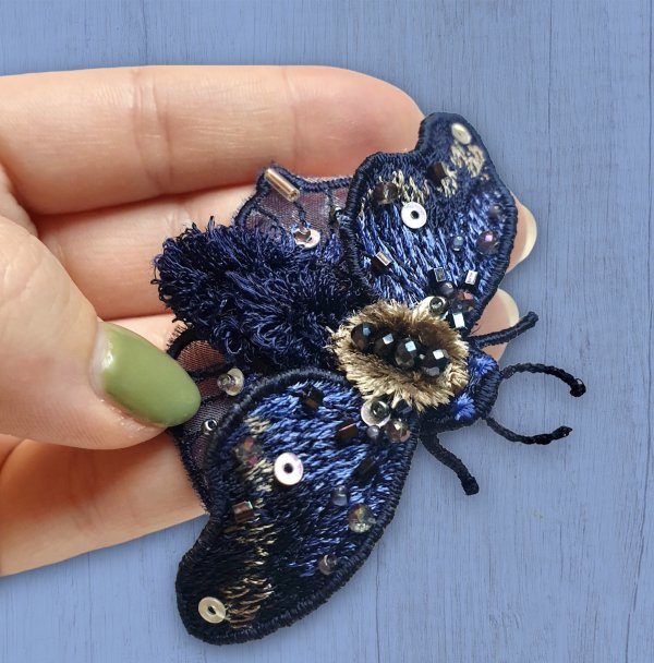 Brooch Moth machine embroidery design FSL, insect brooch, FSL brooch Free Standing Lace