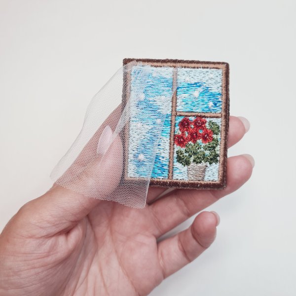 Machine embroidery design for art therapy: Brooch "Window with a flower"